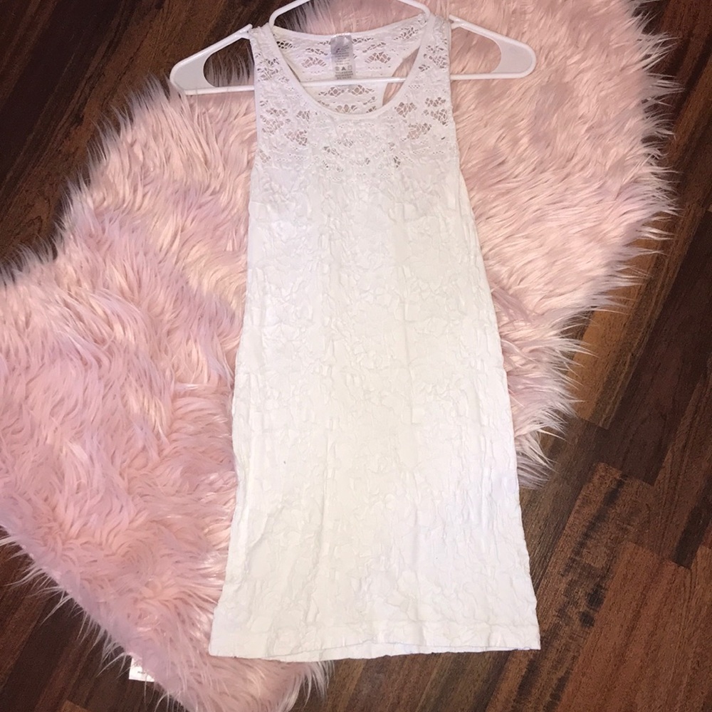 Adorable White Patterned Tank Top
